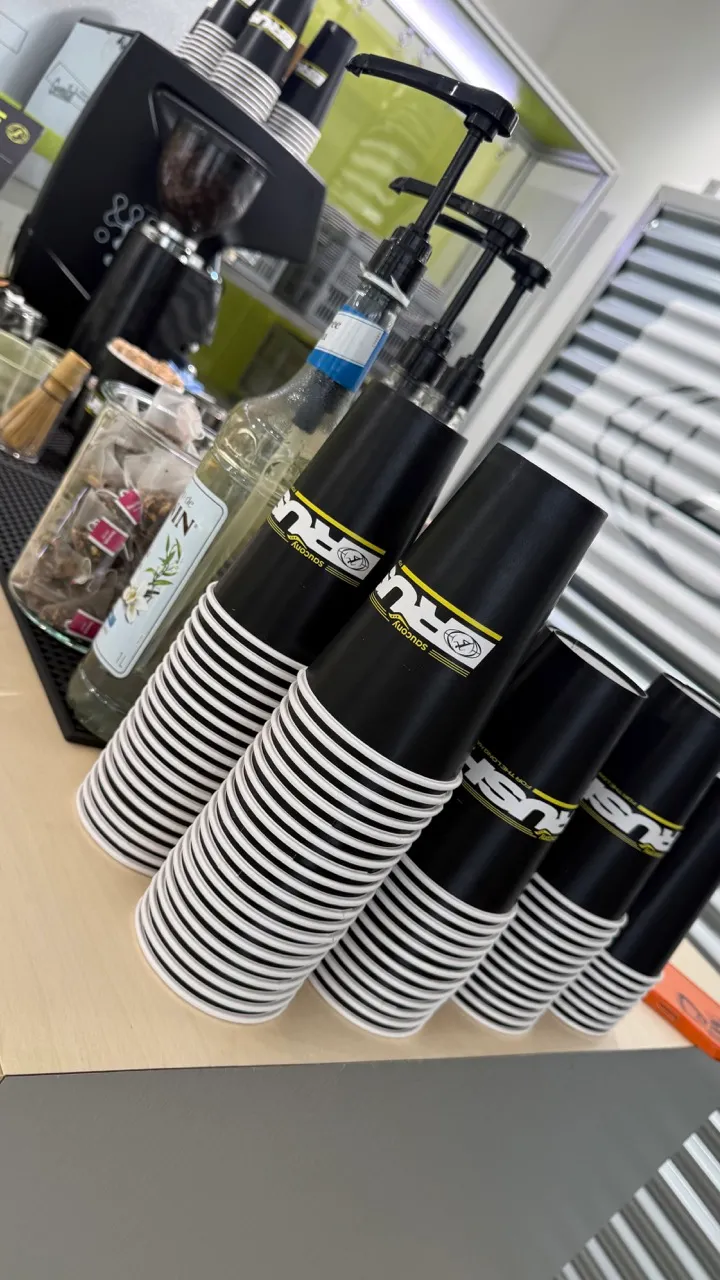 Branded coffee cups for brand activation in France